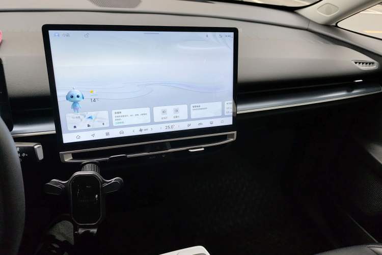 Used Venucia VX6 2024 520 Travel Edition