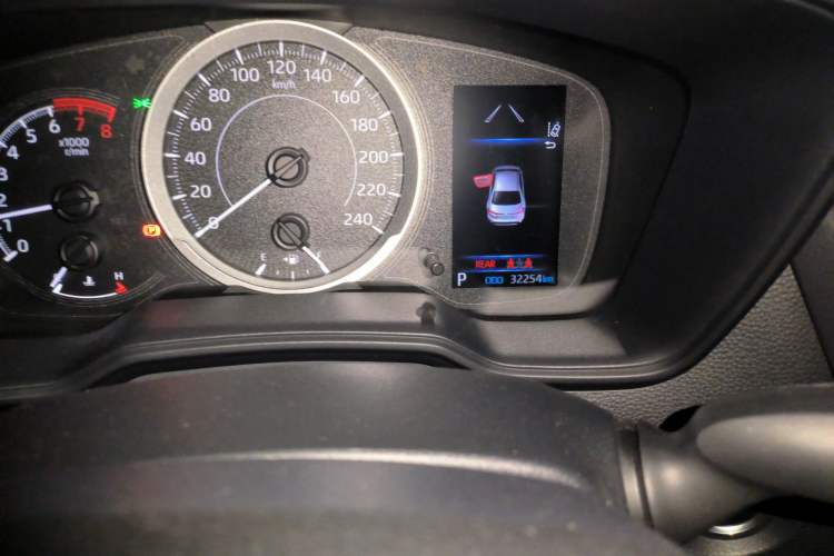 Used Toyota Levin 2019 185T CVT Luxury Edition China VI Standard