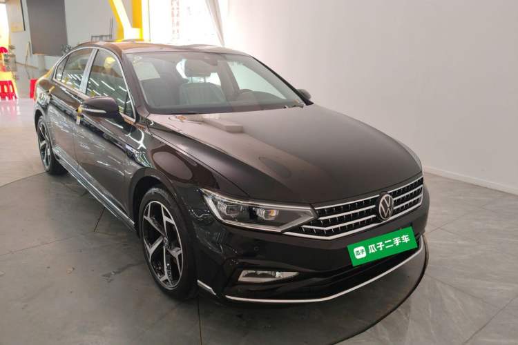 Used Volkswagen Magotan 2023 2 Million Units Commemorative Edition 330TSI DSG Luxury Version
