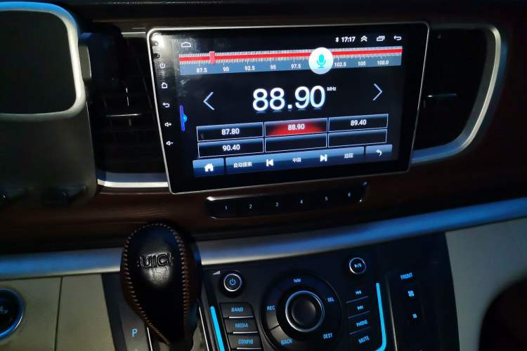 Used Buick GL8 2014 2.4L LT Luxury Business Executive Edition Audio And AC Panel