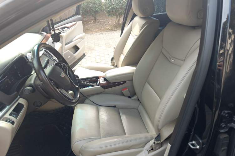 Used Cadillac XTS 2017 28T Elite Model
