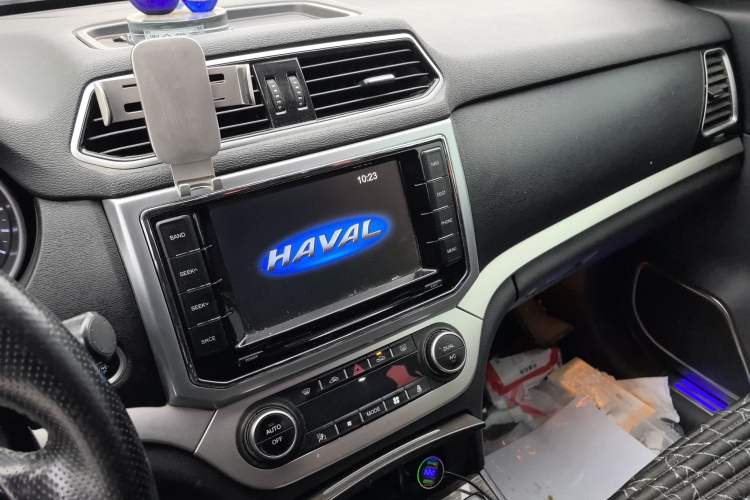 Used Haval H6 Coupe 2015 Blue Label 2.0T Manual Two-Wheel-Drive Elite Model
