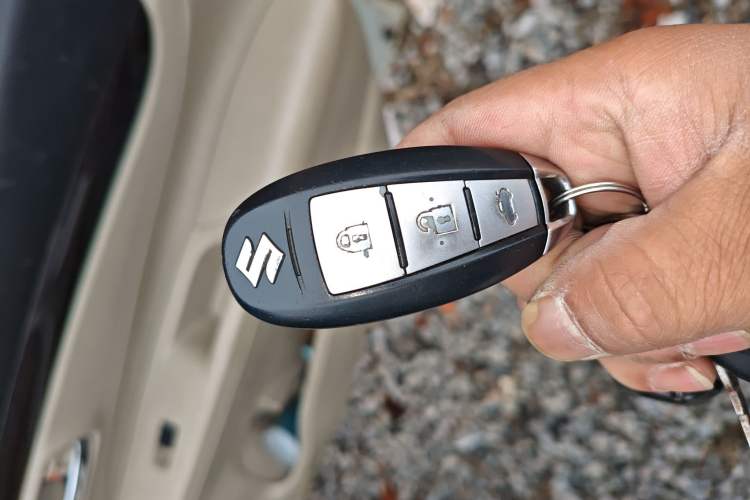 Used Suzuki Alivio 2015 1.6L Manual Enjoyment Model
