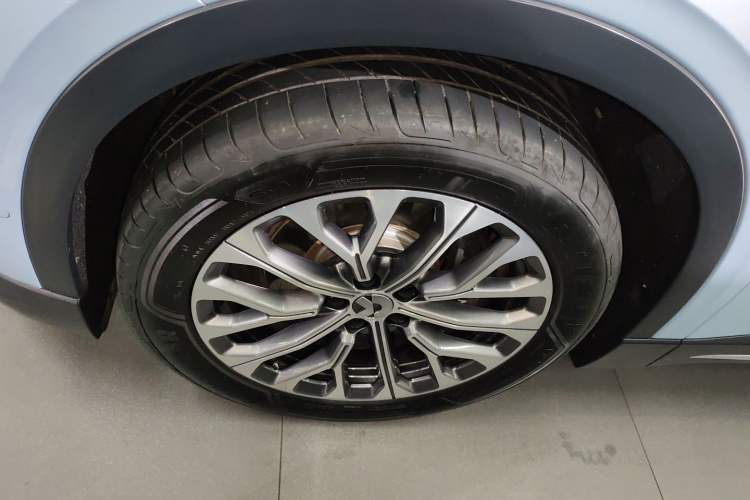 Used Nio EC6 2024 75 kWh