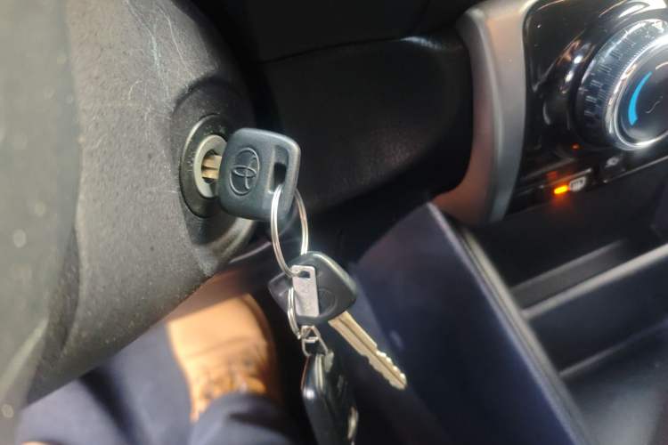 Used Toyota YARiS L Zhi Xuan 2021 X-Trail 1.5L CVT Leading Edition