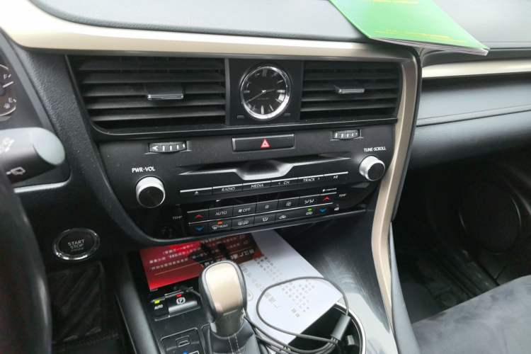 Used Lexus RX 2016 300 Two-Wheel Drive Comfort Edition China V Standard Audio And AC Panel