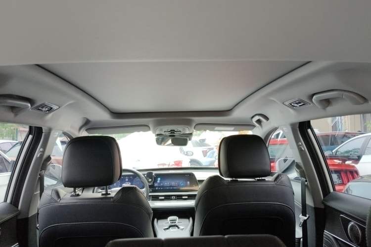 Used Chery Tiggo 8 PRO 2024 Champion Edition 290T Two-Wheel Drive Shining Version 5 Seats