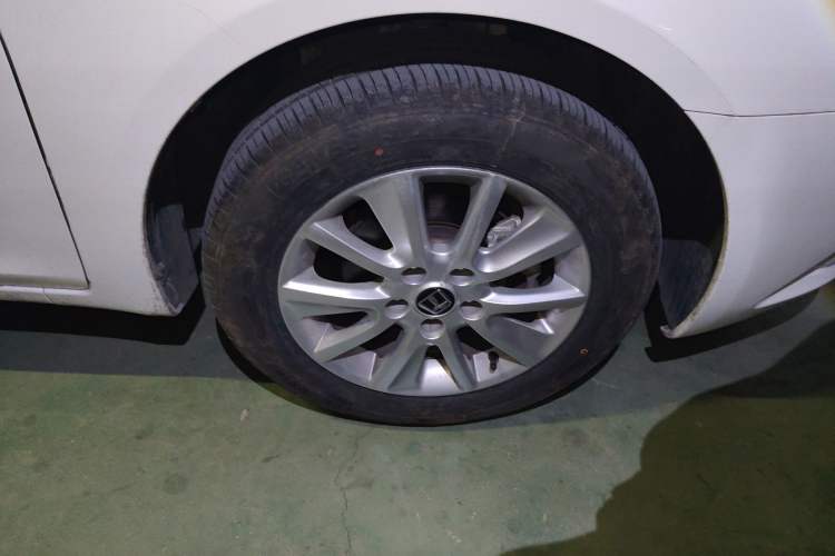 Used Luxgen 5 2013 1.8T Manual Deluxe Model