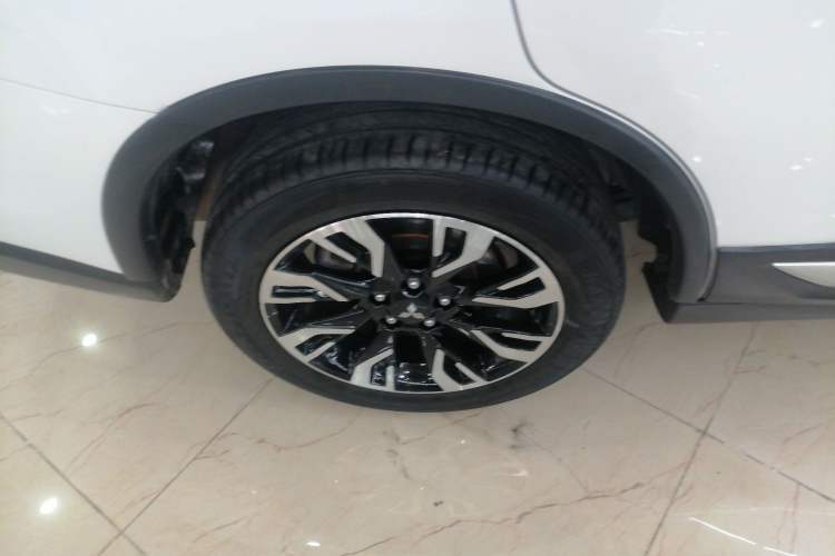 Used Mitsubishi Outlander 2020 2.0L Two-Wheel Drive Enjoyment Version 5 Seats
