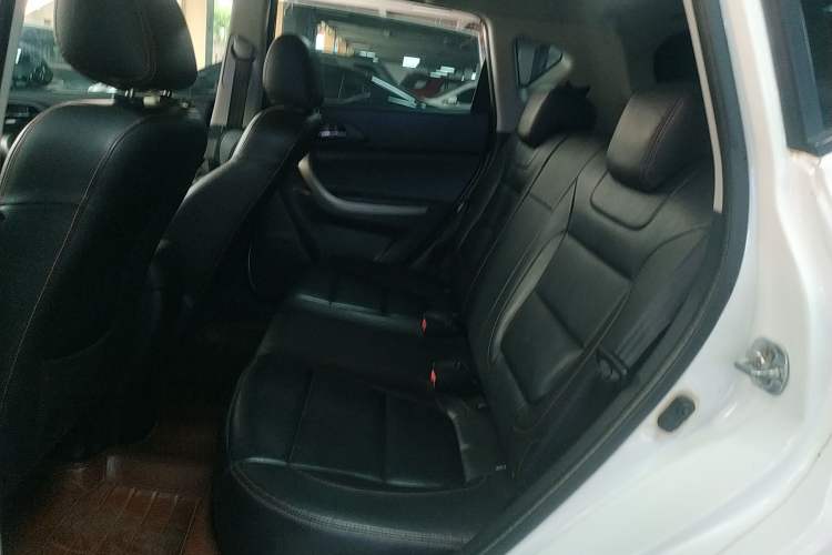 Used CHANGAN CS35 2014 1.6L Automatic Luxury Model China IV Standard Left Rear Seat