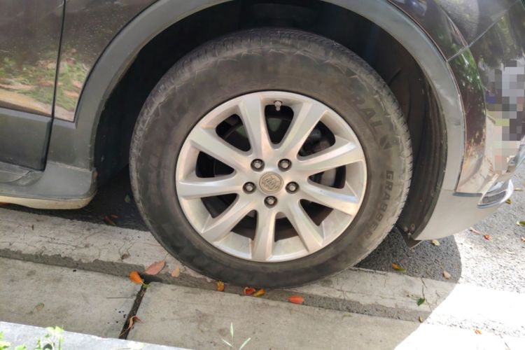 Used Buick Envision 2018 20T Two-Wheel-Drive Elite Model
