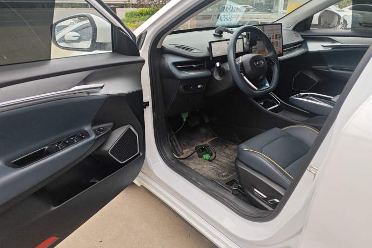 Used Geometry G6 2024 500KM Prestige Version Driver Seat