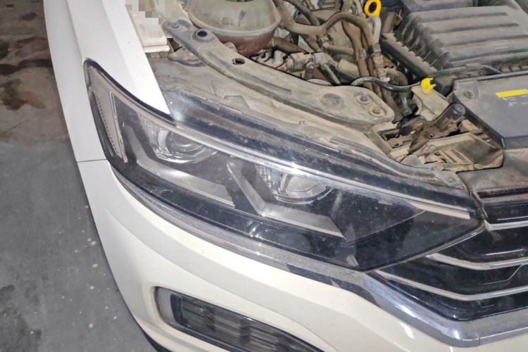 Used Volkswagen T-ROC 2019 280TSI DSG Two-Wheel Drive Comfort Version China VI Standard