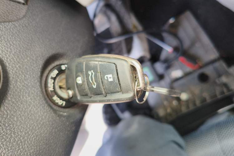 Used JAC Refine M4 2020 2.0 CTI Diesel Manual Jingrui Model China VI Standard
