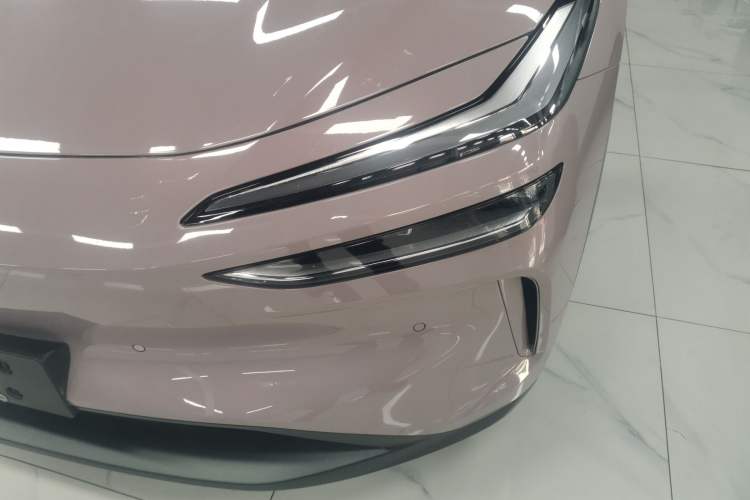 Used ONVO L60 2024 60 kWh Rear-Drive Version
