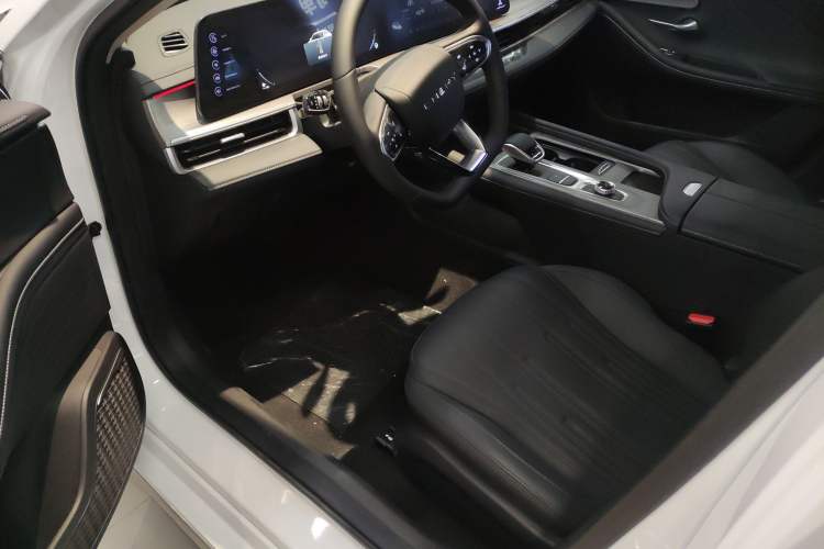 Used Chery Fengyun A8 2024 127 Far Voyage Luxury Edition Left Front Seat