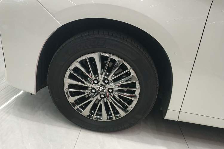 Used Toyota Alphard 2020 Dual-Engine 2.5L Prestige Edition