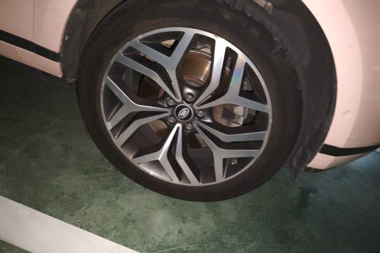 Used Land Rover Range Rover Evoque 2020 249 PS Youth Edition