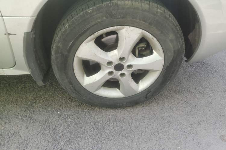 Used Renault Koleos 2012 2.5L 4x4 Comfort Edition with Navigation