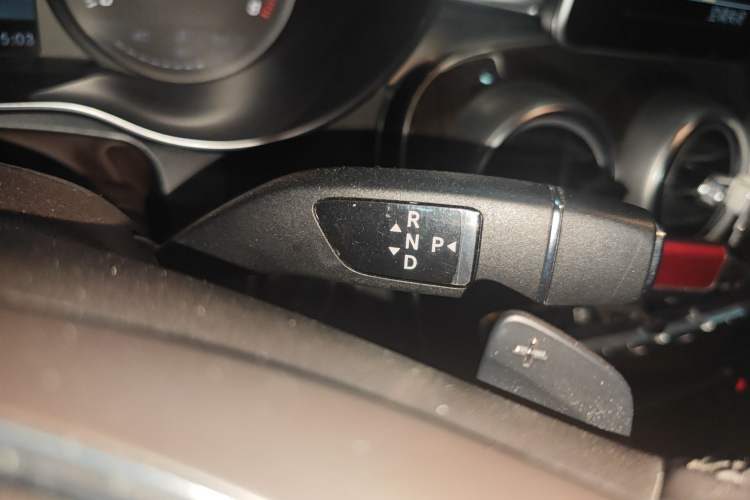 Used Mercedes-Benz GLC 2017 GLC 260 4MATIC Luxury Model