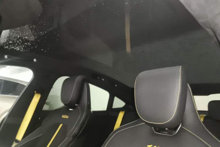 Used Xiaomi Auto SU7 Ultra 2025 Ultra Model Headliner