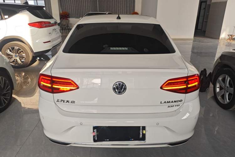 Used Volkswagen Lamando 2021 230TSI DSG Fashion Edition