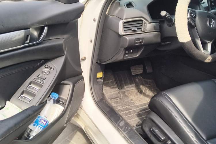 Used Honda Accord 2018 260TURBO Luxury Edition China V Emission Standard Driver Seat