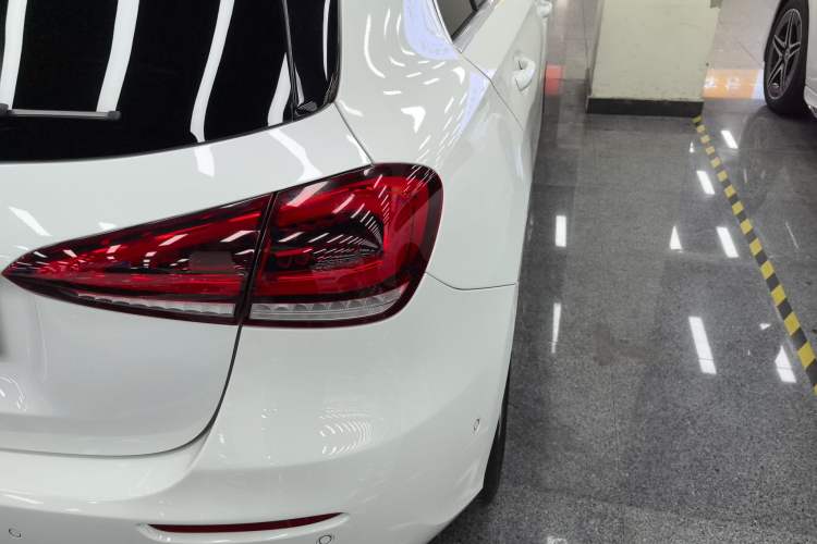 Used Mercedes-Benz A-Class 2019 A 200 Dynamic Edition Exterior 3