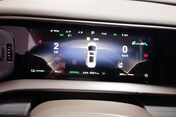 Used Denza D9 2022 DM-i 970 Four-Wheel Drive Prestige Model