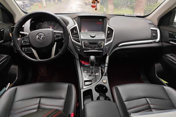 Used Dongfeng Aeolus AX7 2016 2.0L Automatic Zhiyi Trim