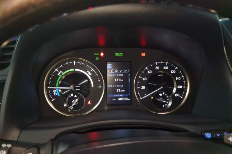 Used Toyota Vellfire 2023 Crown Dual-Engine 2.5L HV Ultimate Edition