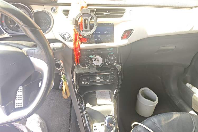 Used DS 3 2012 1.6L Supreme Edition