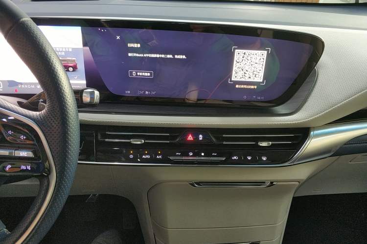 Used Buick Century 2023 2.0T Six-Seater Yinshi Edition