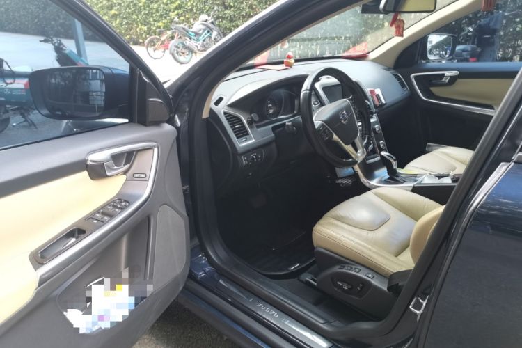 Used Volvo XC60 2014 T5 Zhiyi Edition