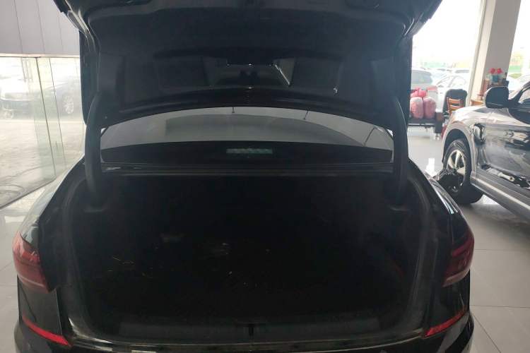 Used Volkswagen Passat 2025 Premium Version 380TSI Dragon Edition