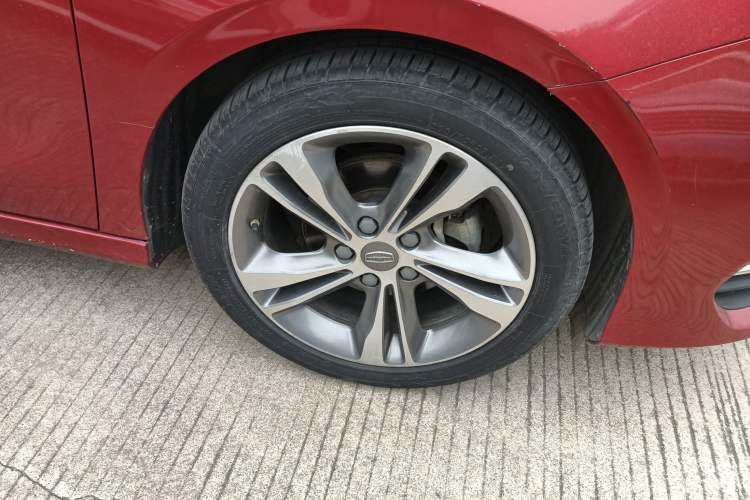 Used Geely Auto Binray 2018 14T CVT Binyi Edition Right Front Wheel Hub