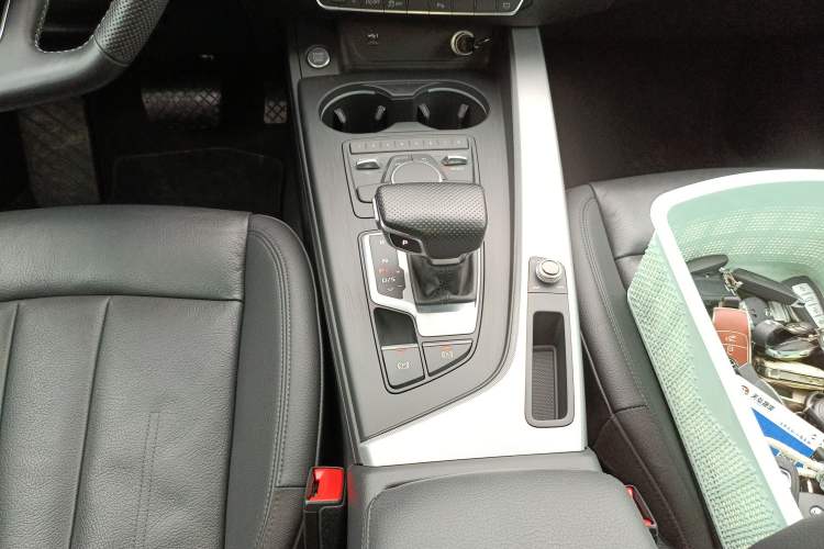 Used Audi A5 2017 Sportback 40 TFSI Fashion Model
