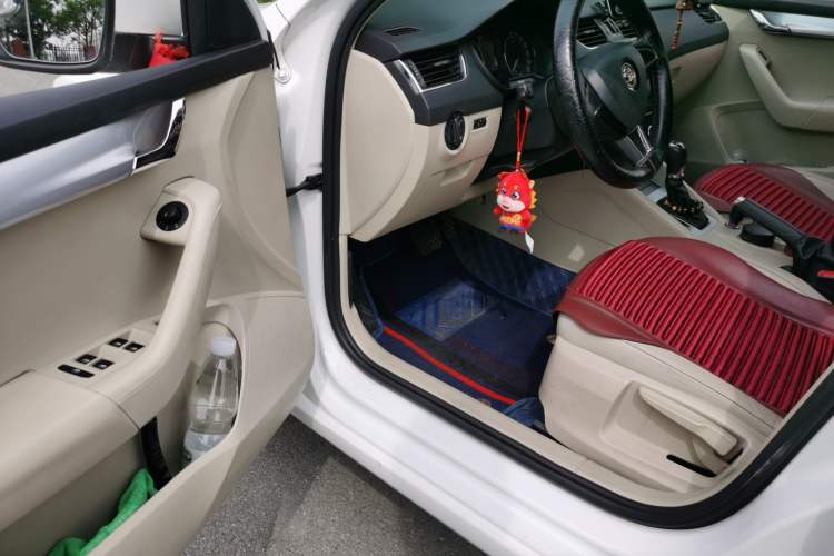 Used Skoda Octavia 2017 1.6L Automatic Chuanxing Edition