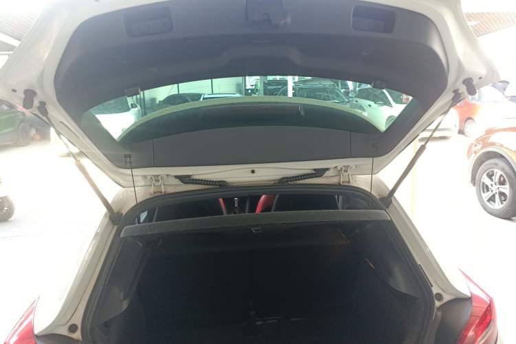 Used Volkswagen Scirocco 2013 1.4TSI GTS Trunk