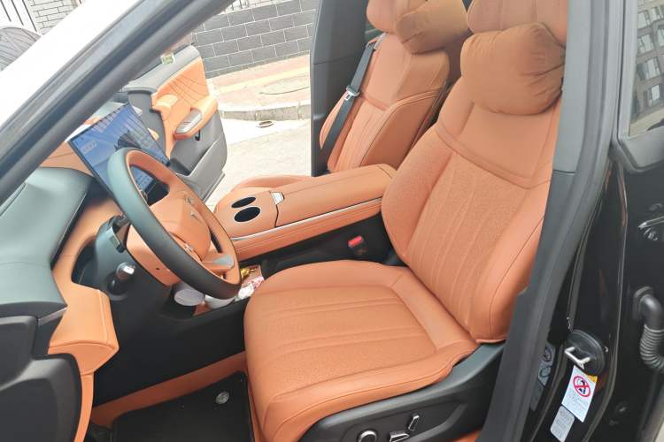 Used Deepal S07 2025 215Max Deep Blue Intelligent Driving AD PRO Range-Extended Version Left Front Seat