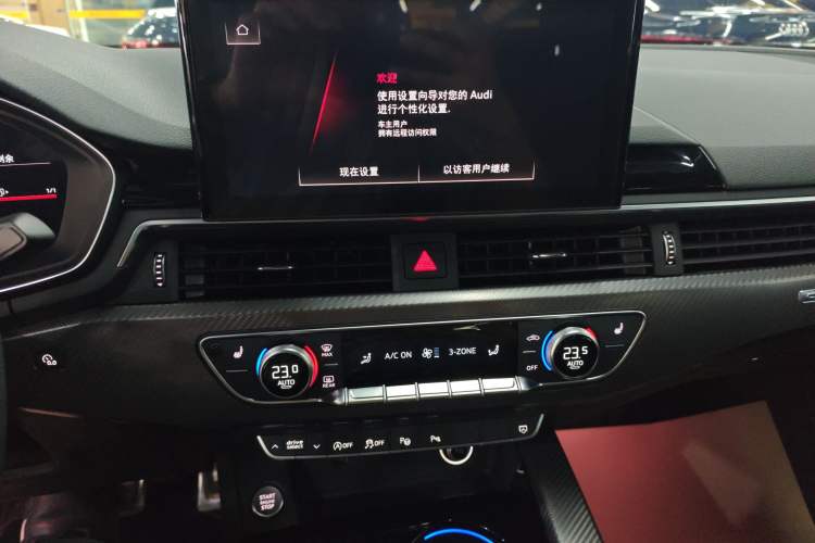 Used Audi A4L 2022 40 TFSI quattro RS Performance Package
