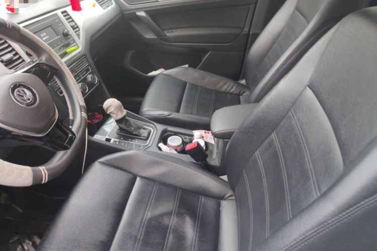 Used Volkswagen Golf Sportsvan 2019 1.6L Automatic Pure Model China V Standard
