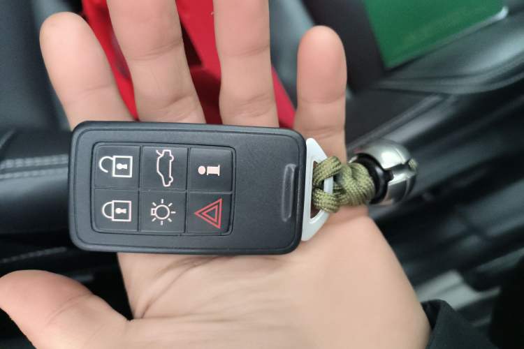 Used Volvo XC60 2015 T5 AWD Smart Drive Edition