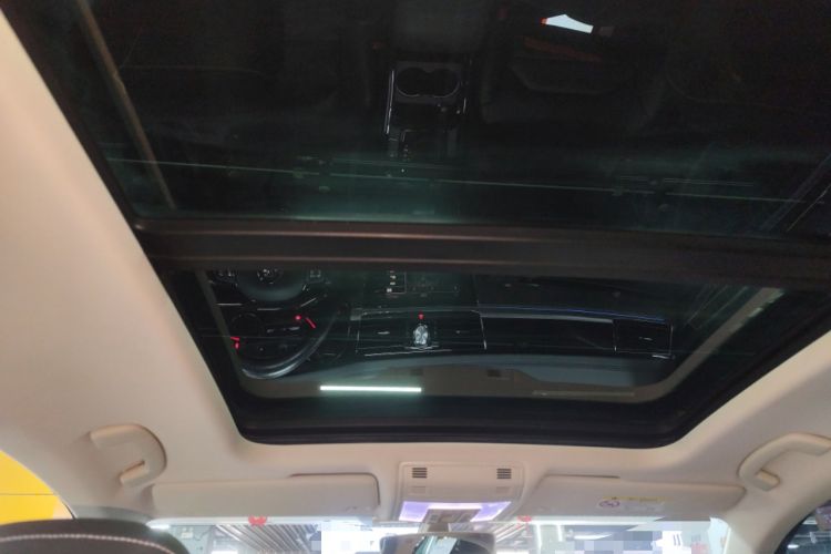 Used Volkswagen Phideon 2019 380TSI Two-Wheel Drive Business Edition China VI Standard
