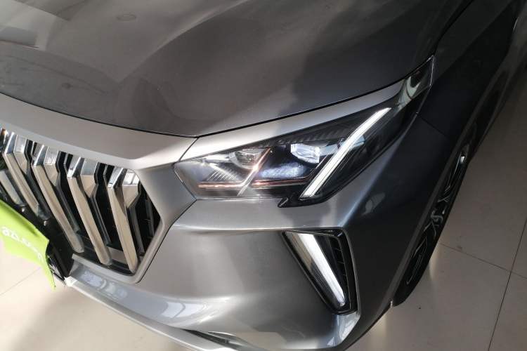 Used GAC Trumpchi GS4 PLUS 2022 270T Automatic Galaxy Edition Left Front Headlight