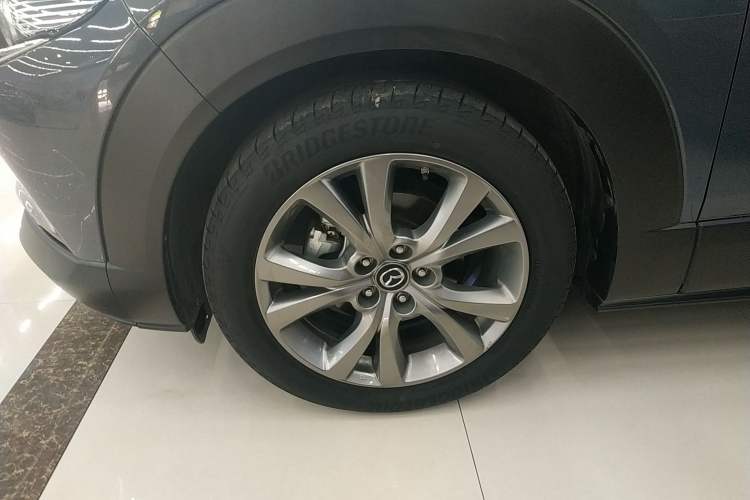 Used Mazda CX-30 2021 2.0L Automatic Joyful Edition Left Front Wheel Hub
