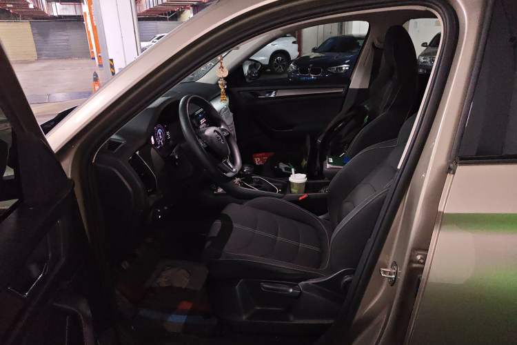 Used Skoda Kodiaq GT 2019 TSI330 Two-Wheel-Drive Standard Edition China VI Left Front Seat