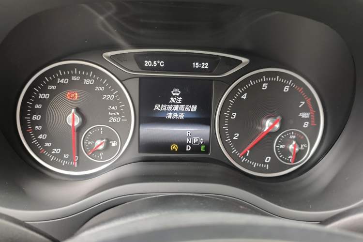 Used Mercedes-Benz B-Class 2015 B 200 Fashion Model Instrument Cluster