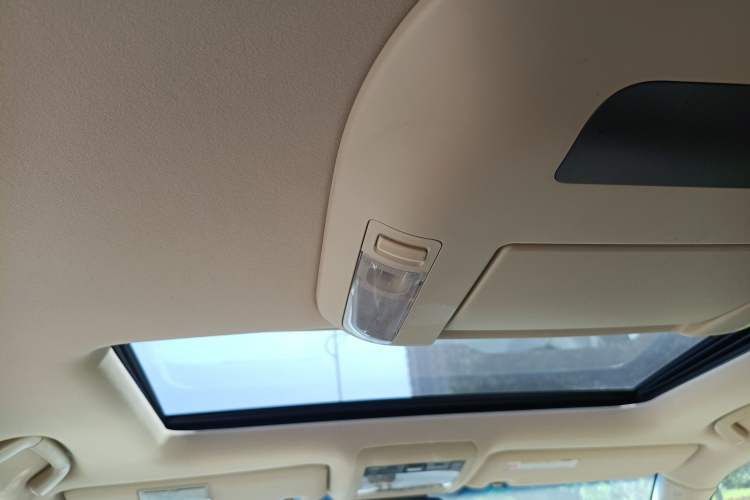 Used Lexus LX 2009 570
