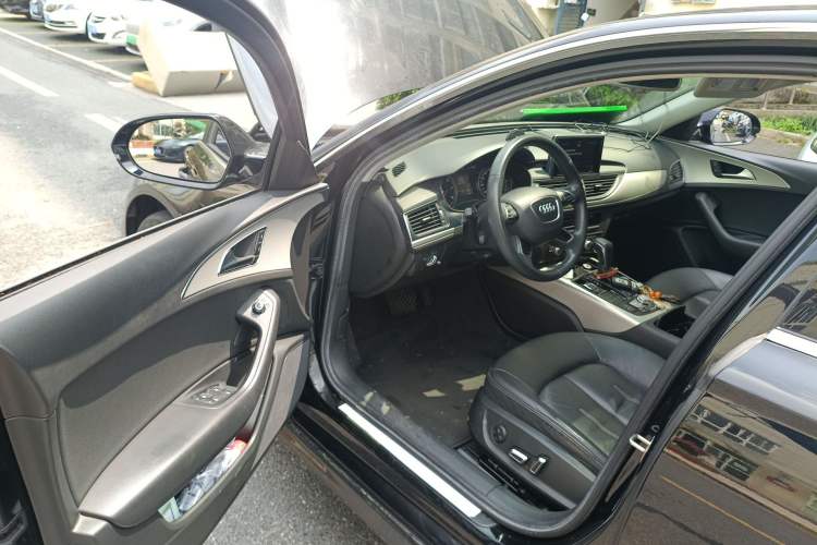 Used Audi A6L 2018 30th Anniversary Edition 35 TFSI Fashion Model